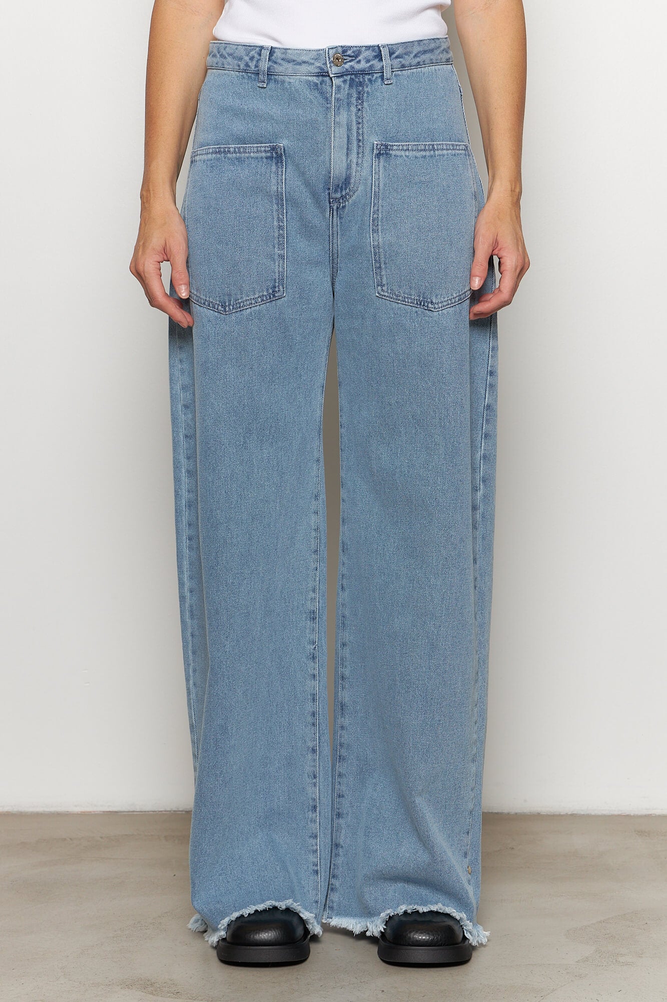 Denim Boyfriend Jeans with Patch Pockets
