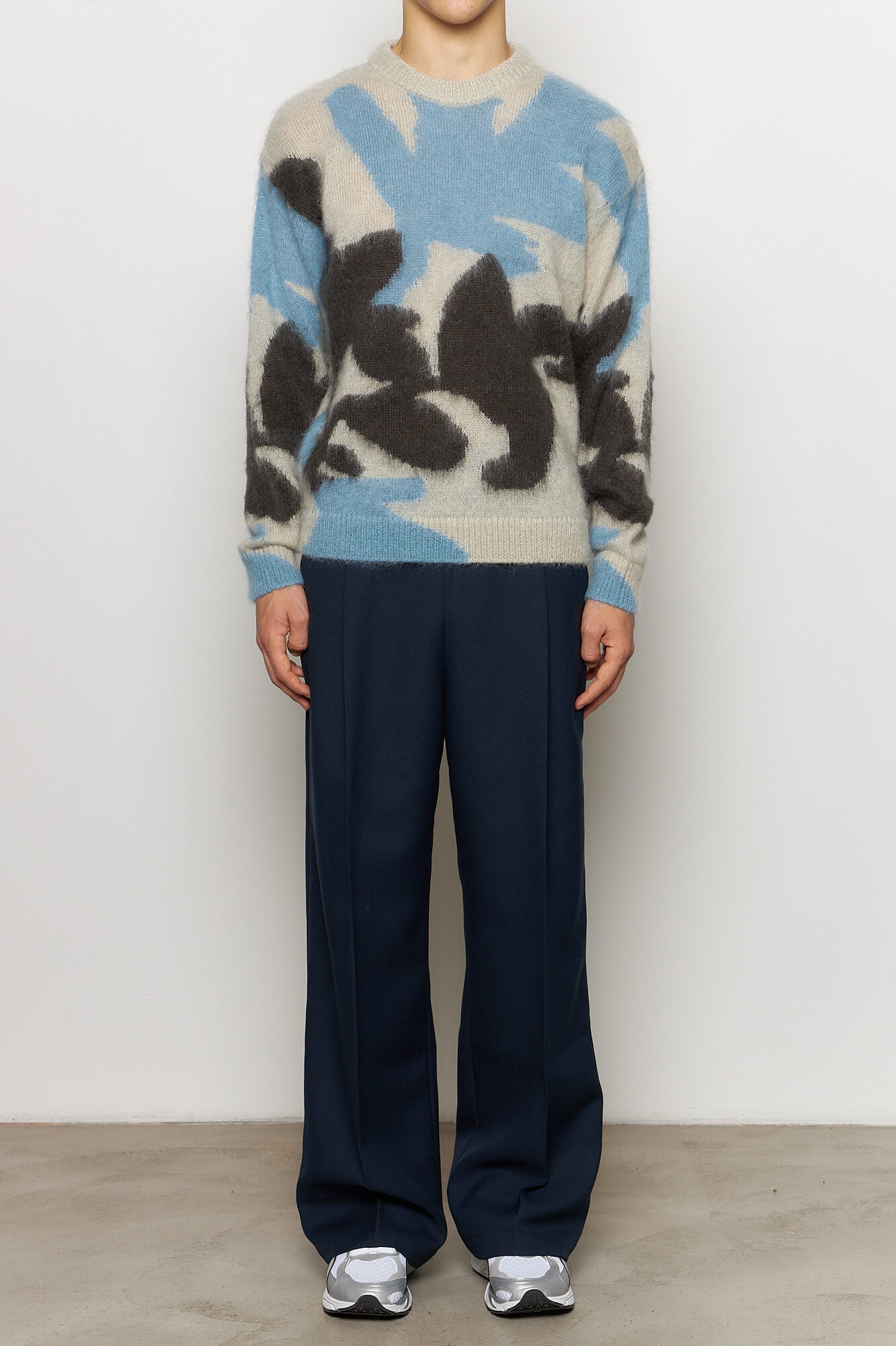Knit Intarsia Roundneck