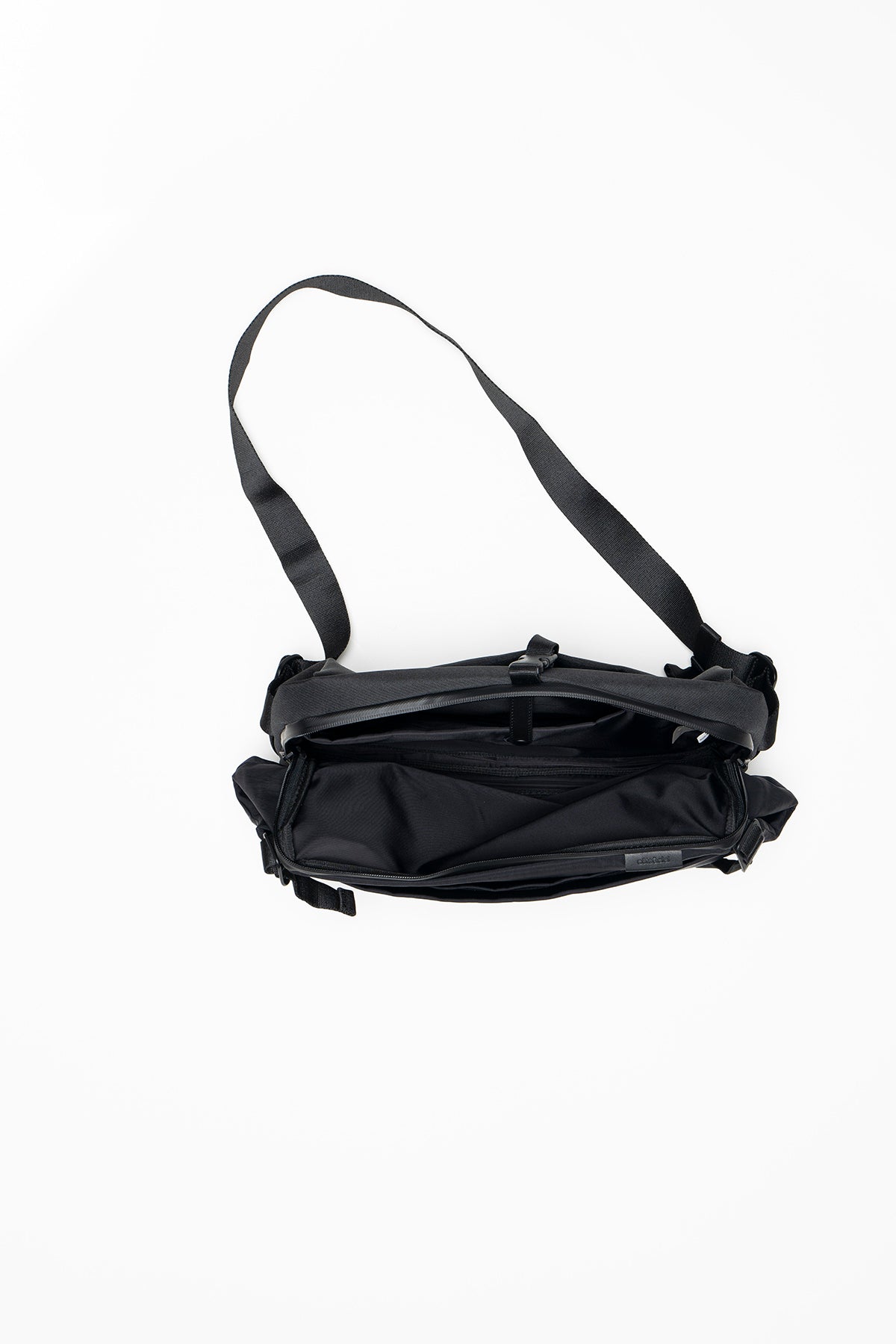 Riss Smooth Black Messenger