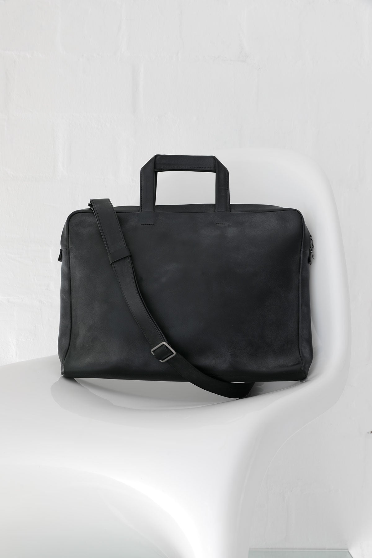 Satchel Frantz Simple Black