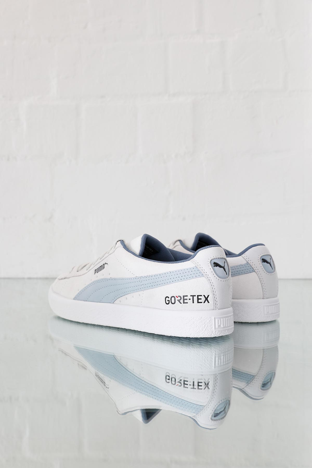 Suede VTG GTX Sneakers