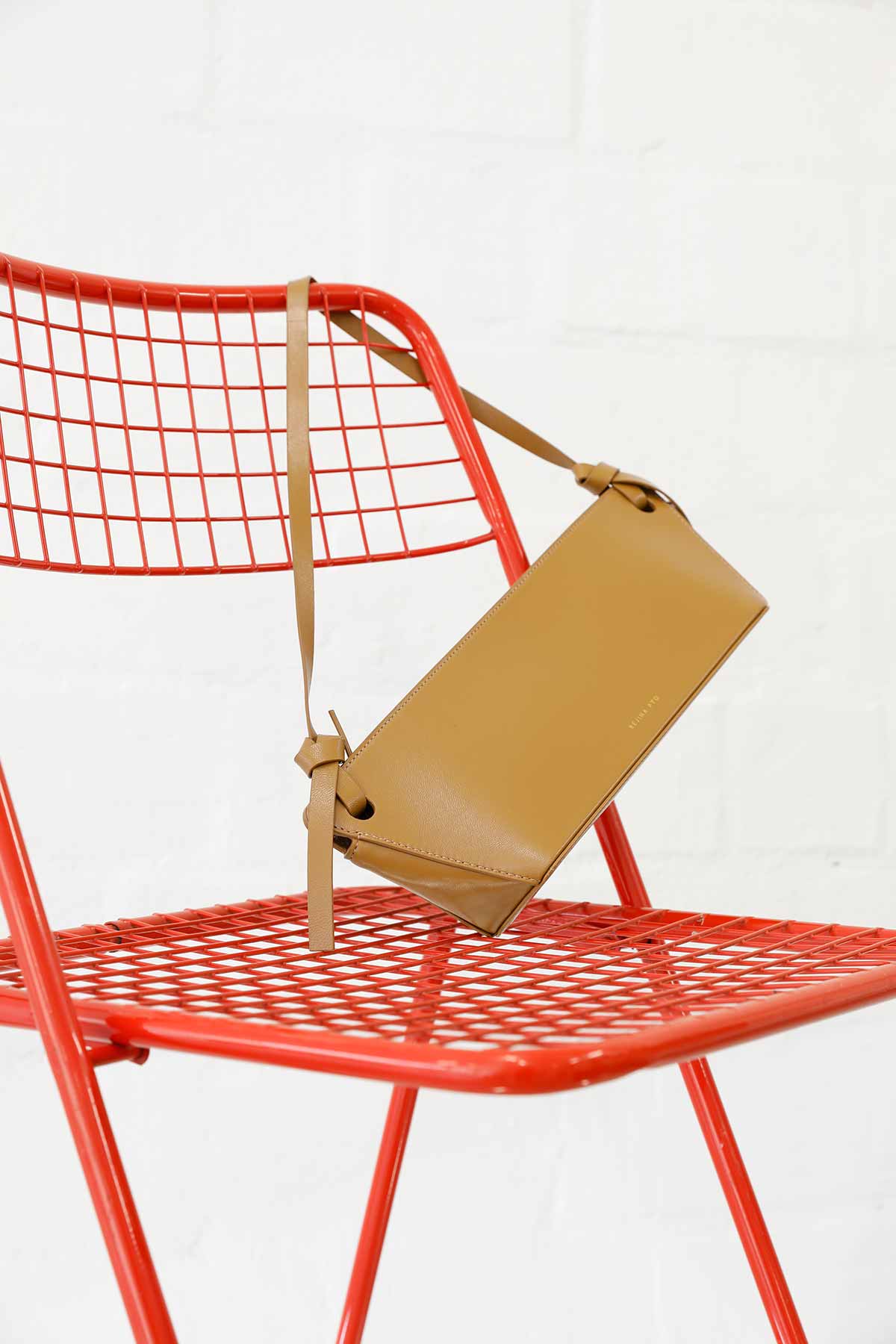 Ramona Bag Biscuit