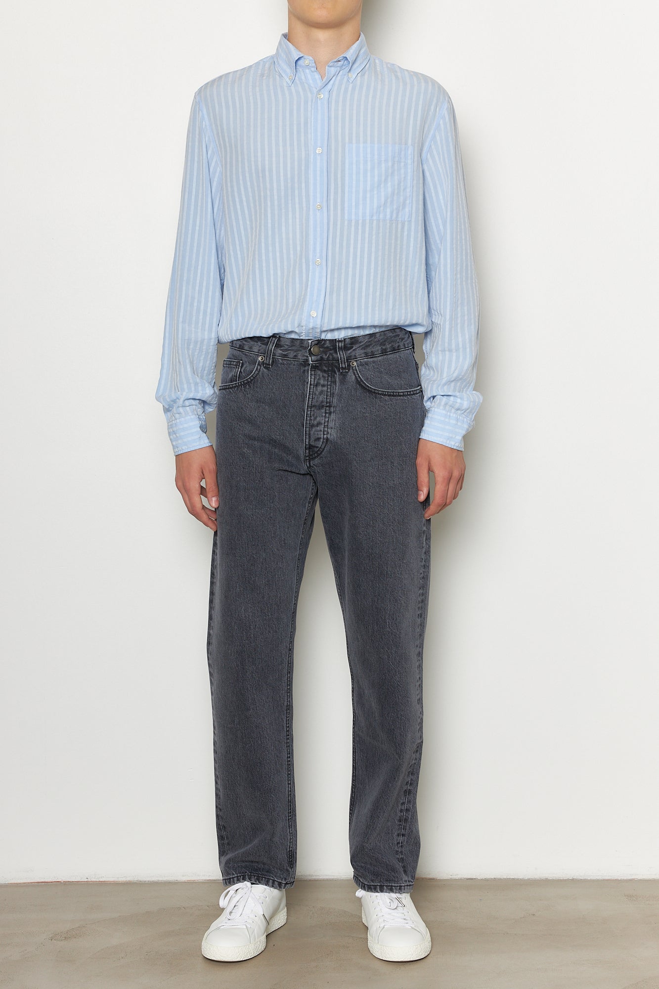 Another Jeans 1.0 Faded Black