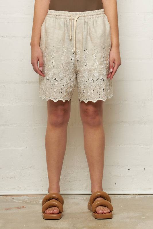 Jaime Embroidered Shorts Linen White