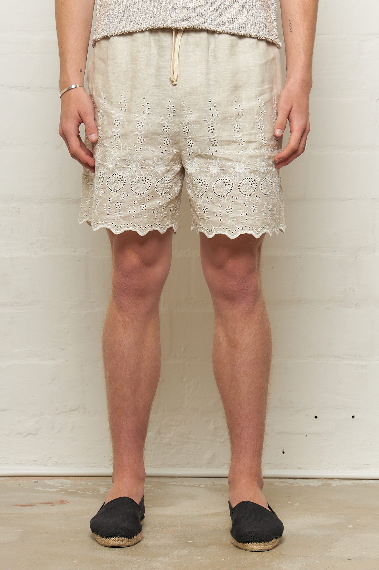 Jaime Embroidered Shorts Linen White