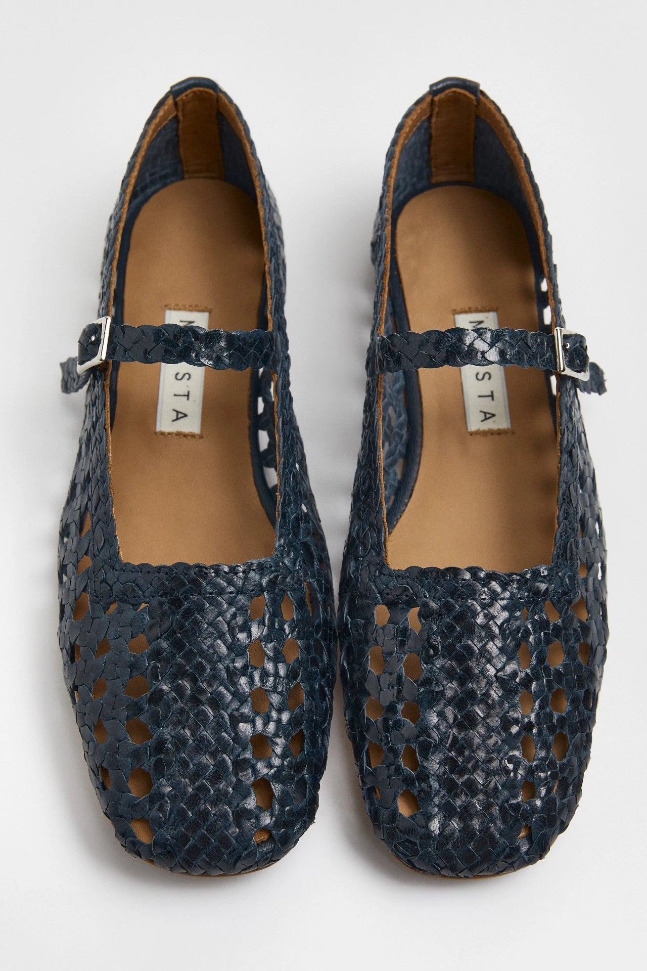 Yeida Navy Bailleiras