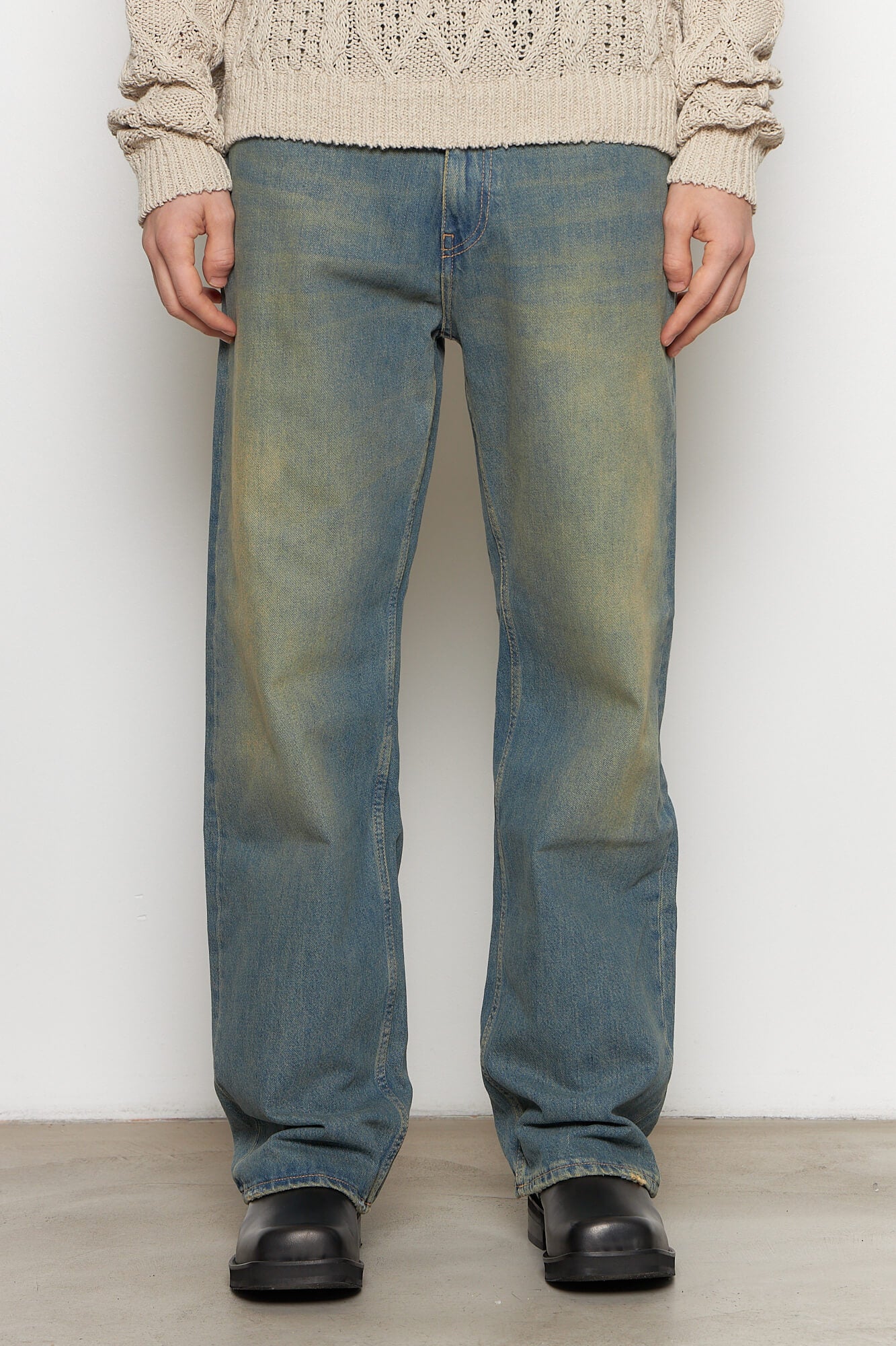 Frank Relaxed Fit Jeans