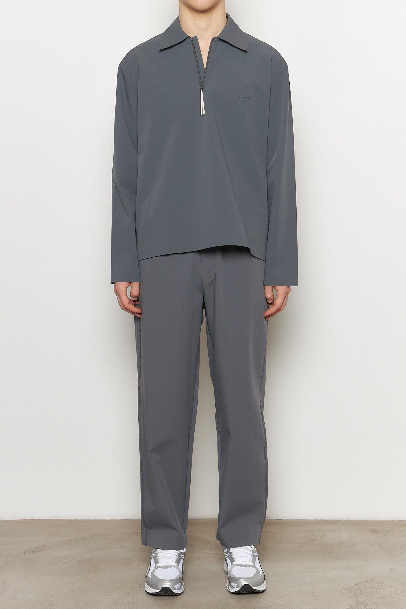 Elastic Tech Pants Grey