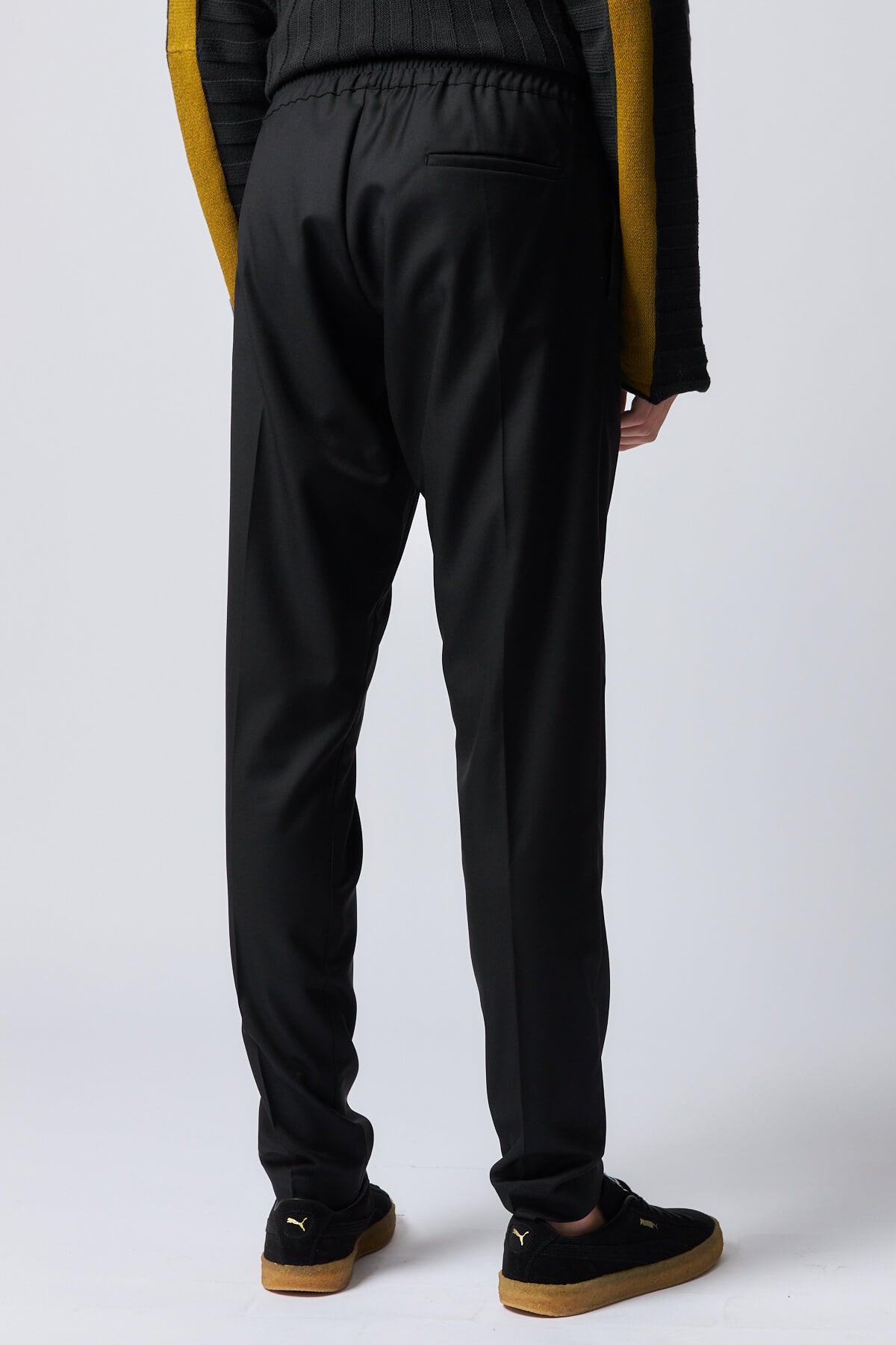 Light Wool Summer Jogger Black