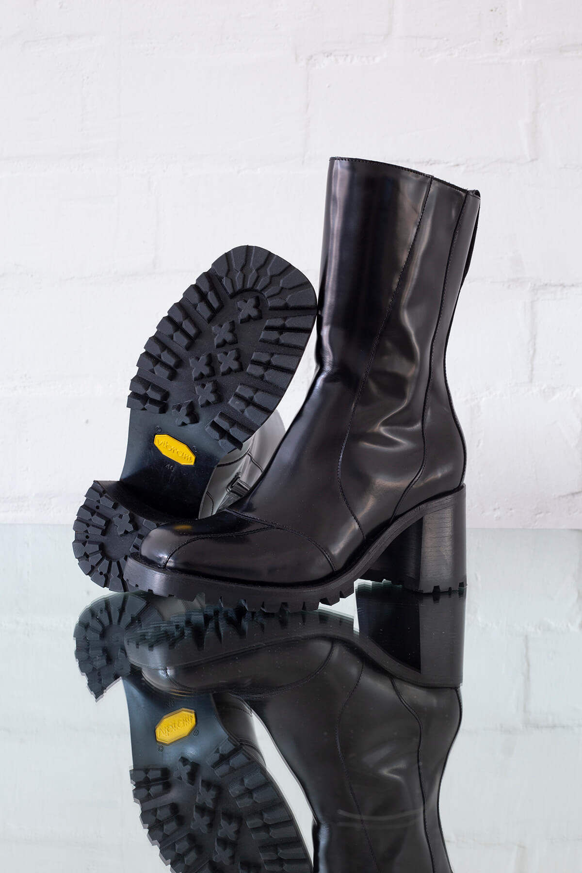 Mid shaft hotsell black leather boots