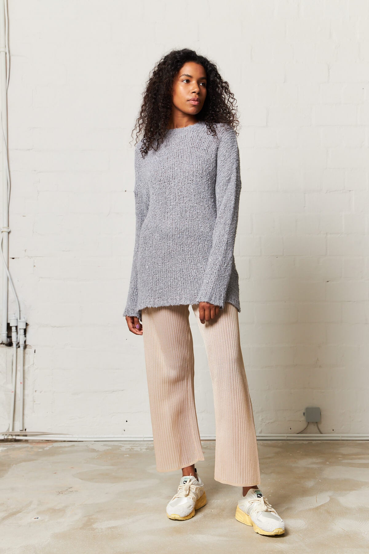 Popover Roundneck Grey Boucle