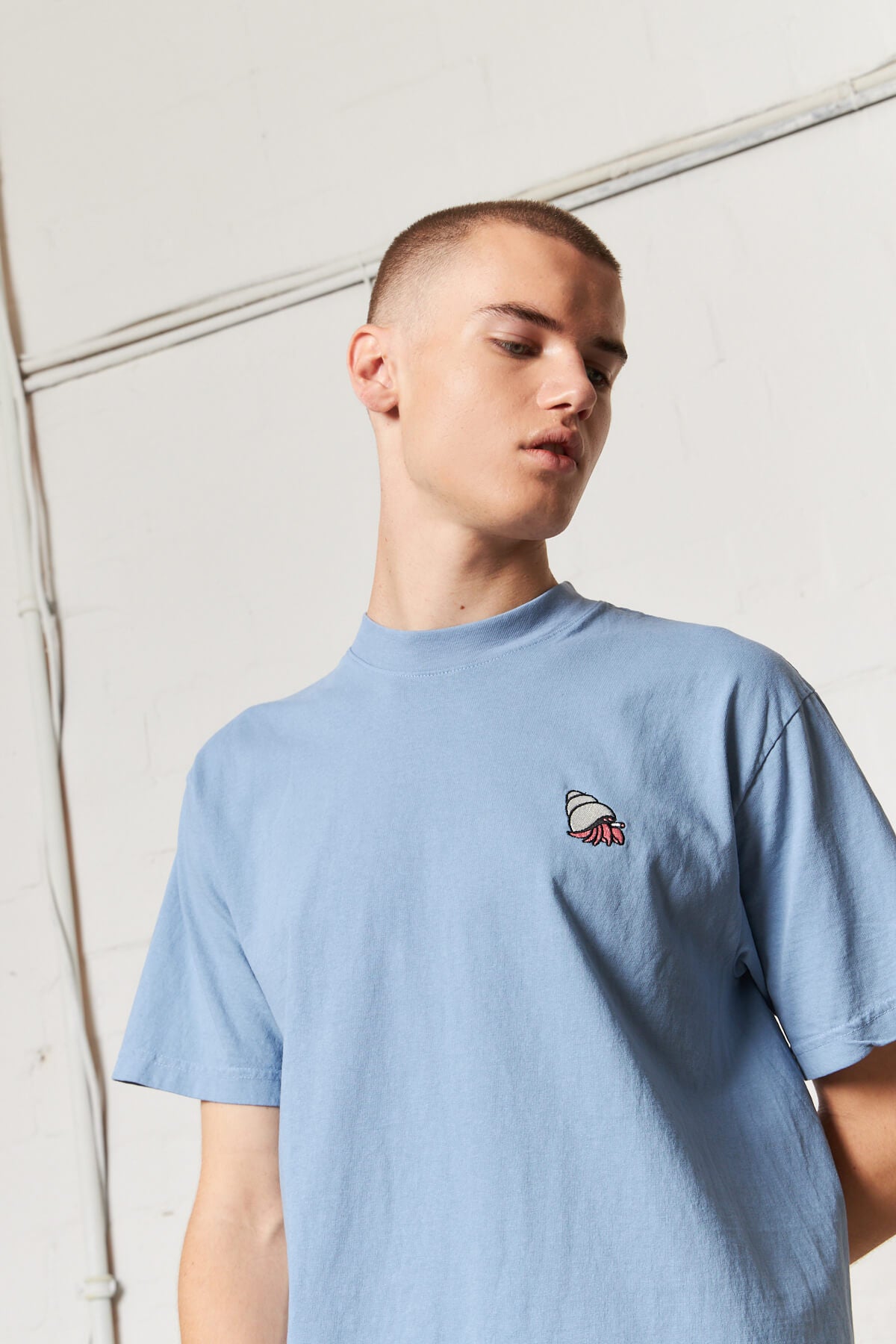 Smoking Crab Embroidered T-Shirt Ocean Blue